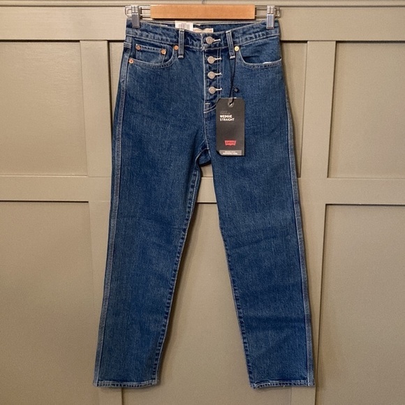 LEVI’S Wedgie Straight High Rise Crop Jeans in Middle Sister Size 25 New NWT - Picture 4 of 14
